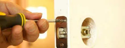 Affordable Locksmith Services Old Bridge, NJ 732-482-1268 - 24-hour-lock-key-01
